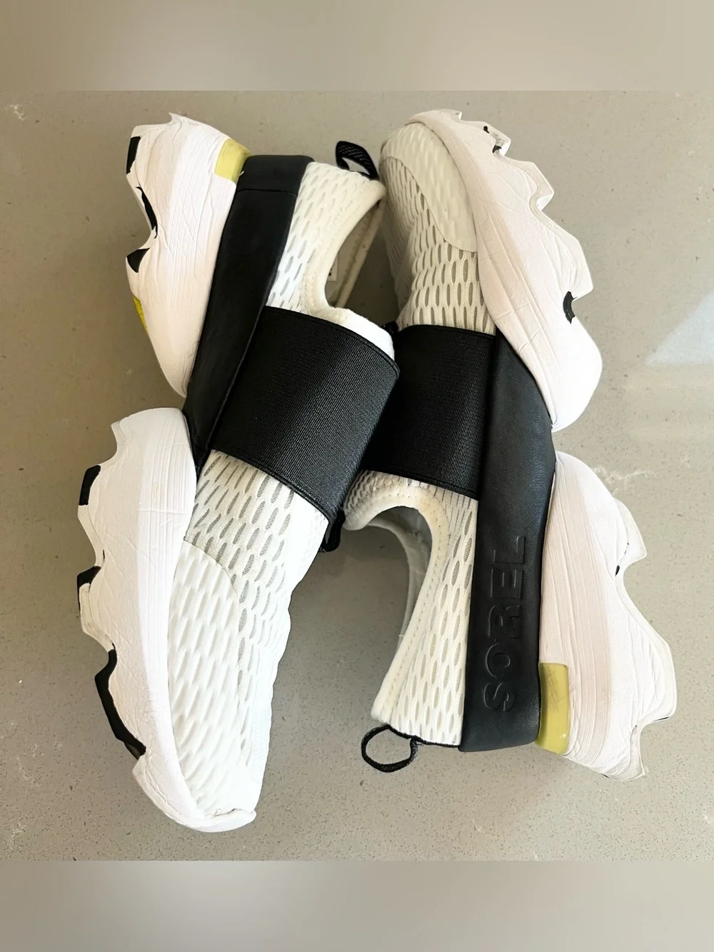 Sorel Kinetic Impact Strap Slip On Sneakers NL4698-100 White Shoe Women Size 7.5